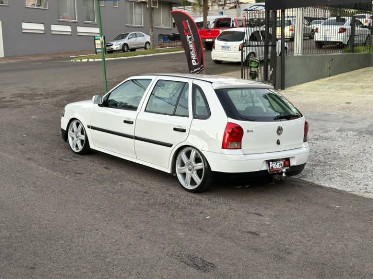 VOLKSWAGEN - GOL - 2008/2008 - Branca - R$ 25.900,00