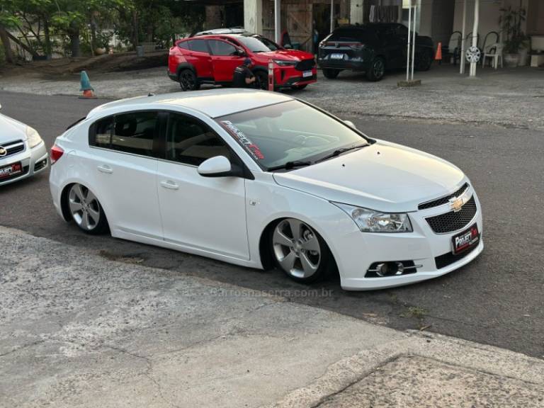 CHEVROLET - CRUZE - 2014/2014 - Branca - R$ 65.900,00