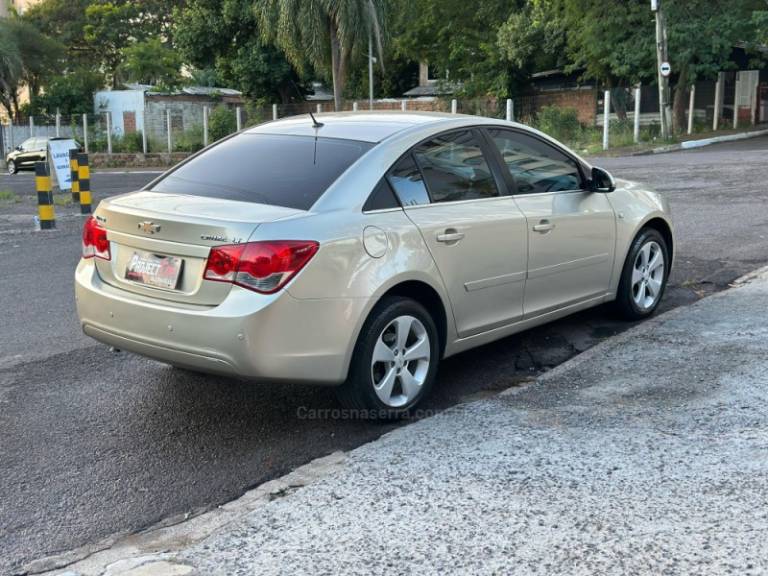 CHEVROLET - CRUZE - 2012/2012 - Bege - Sob Consulta