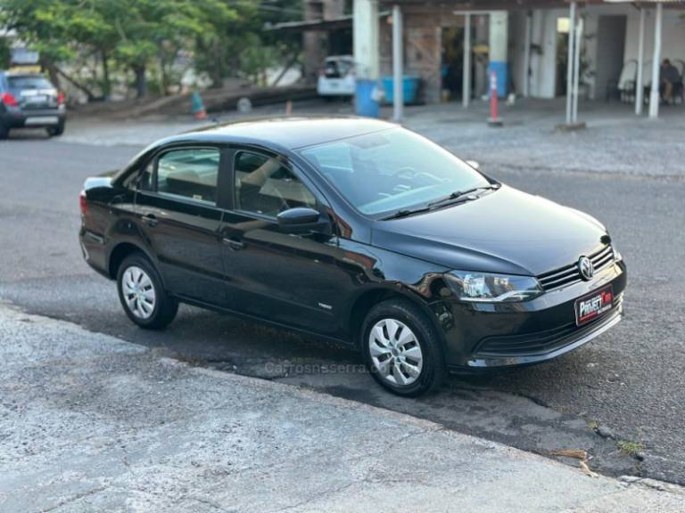 VOLKSWAGEN - VOYAGE - 2013/2013 - Preta - R$ 38.900,00