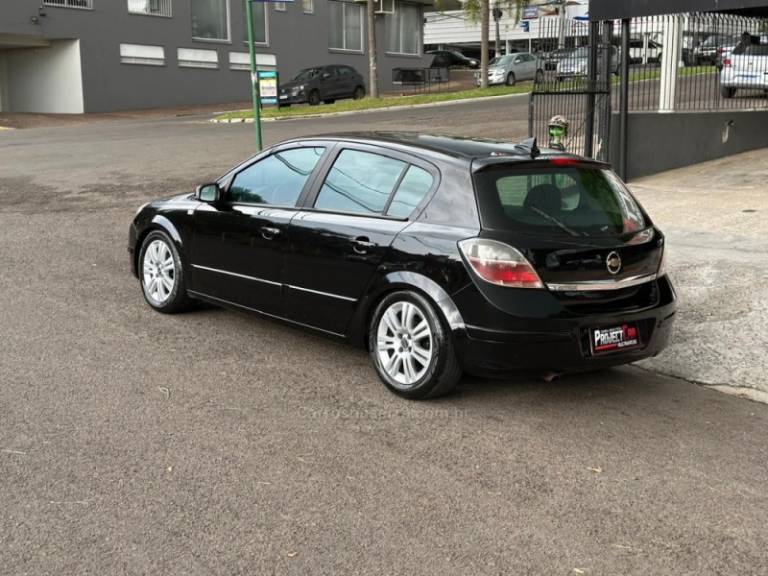 CHEVROLET - VECTRA - 2010/2010 - Preta - R$ 34.900,00