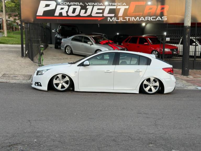 CHEVROLET - CRUZE - 2014/2014 - Branca - R$ 65.900,00