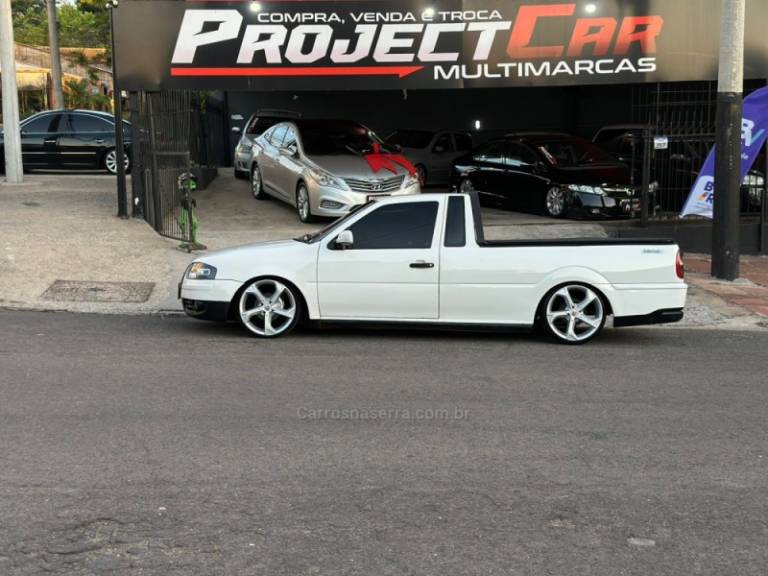 VOLKSWAGEN - SAVEIRO - 2009/2009 - Preta - R$ 39.900,00