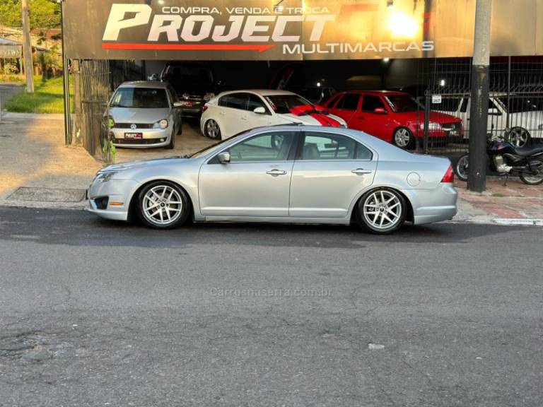 FORD - FUSION - 2010/2010 - Prata - R$ 45.900,00